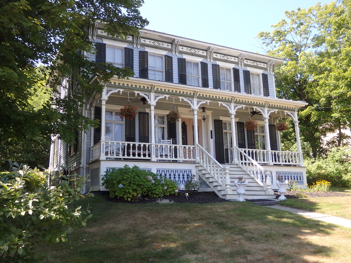 Hiram
                Griggs House