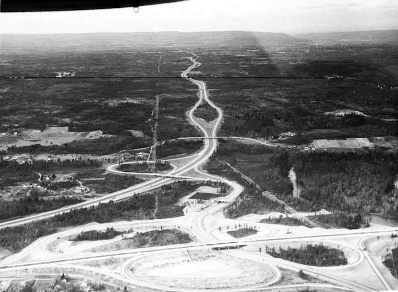 oblique airphoto view west
      in 1959 over NYS Thuway exit 24