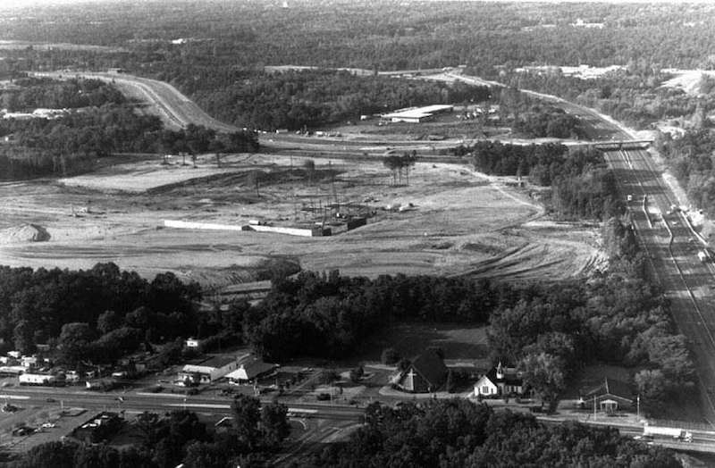 air photo view of
      Crossgates Mall construction site August 1983